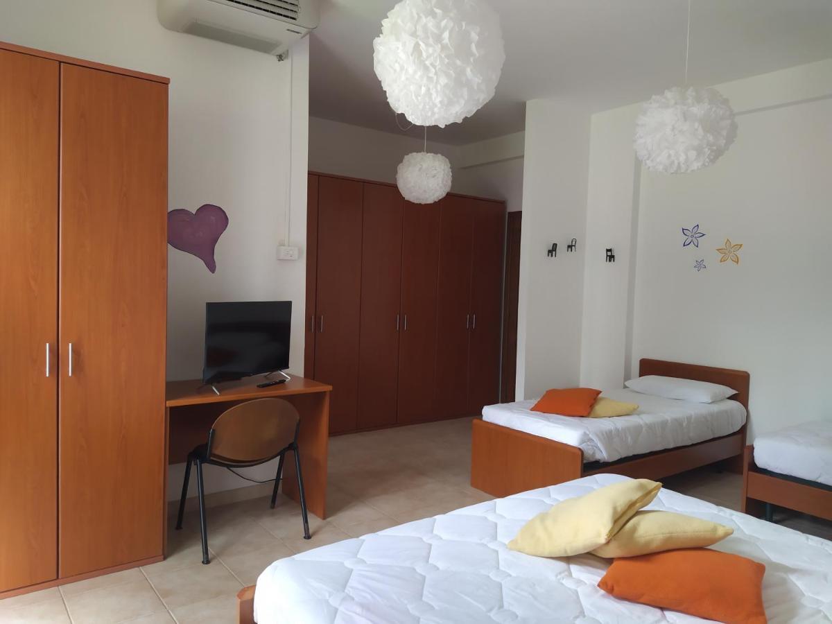 Marrubiu Resort Note Di Stelle Exterior photo